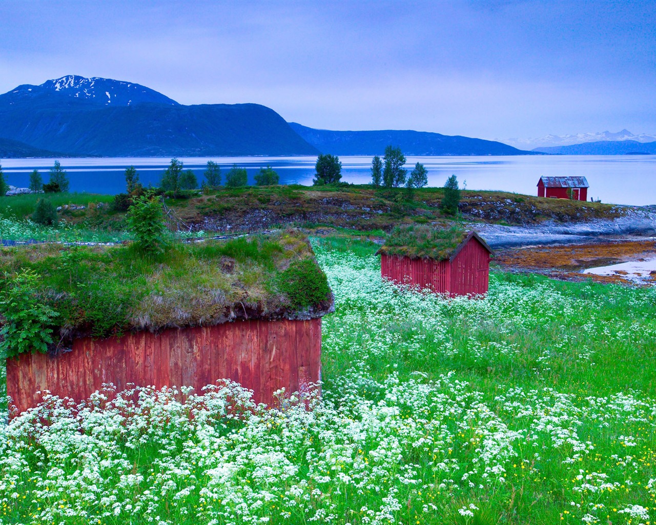 Windows 7 Wallpapers: Nordic Landscapes #3 - 1280x1024