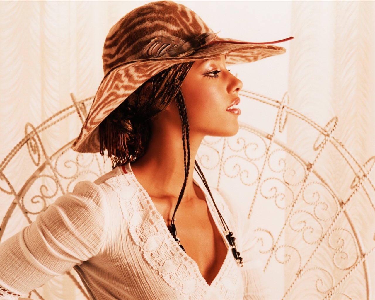 Alicia Keys красивые обои #8 - 1280x1024