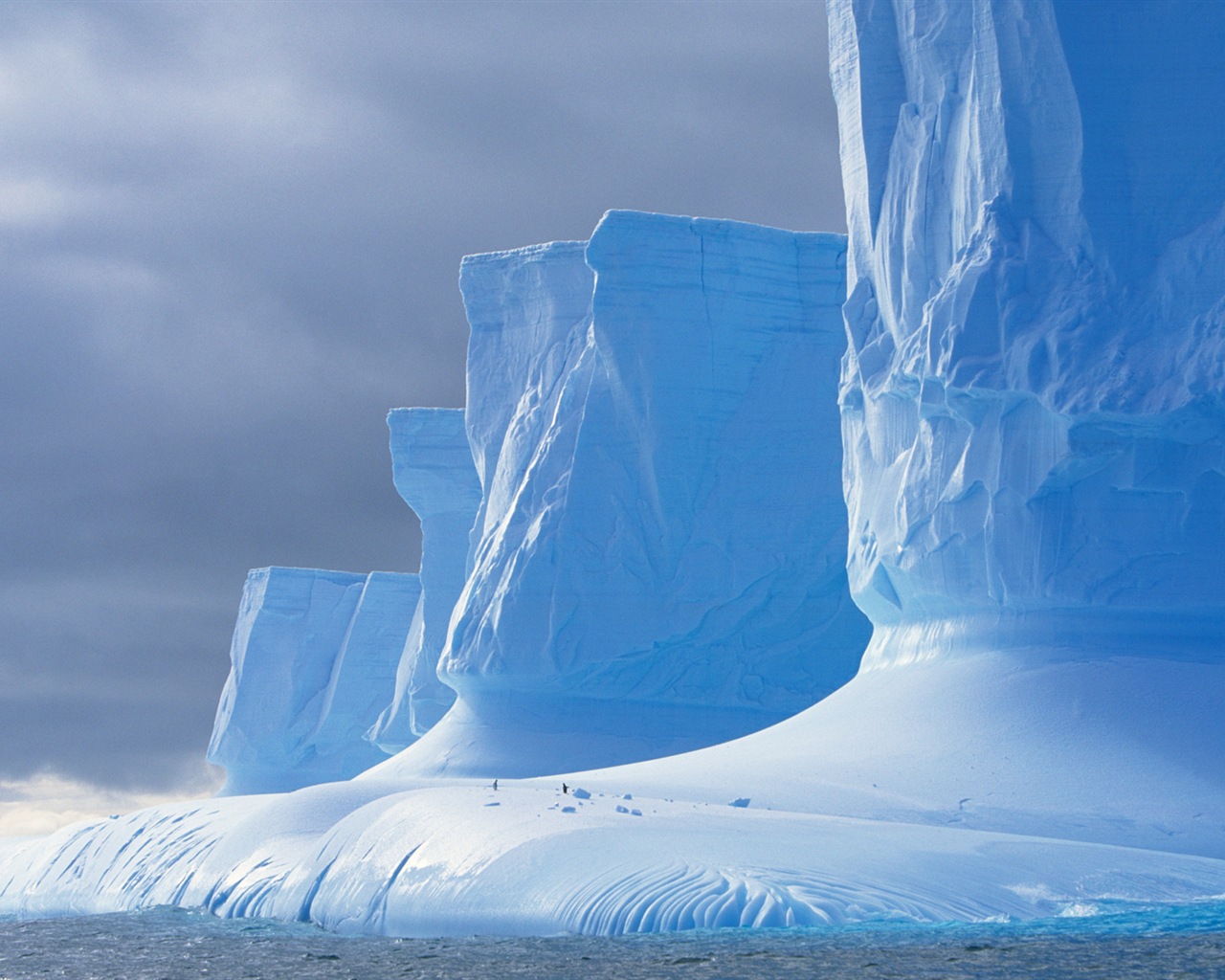 Windows 8 Wallpaper: Antarktis, Schnee Landschaft der Antarktis Pinguine #5 - 1280x1024