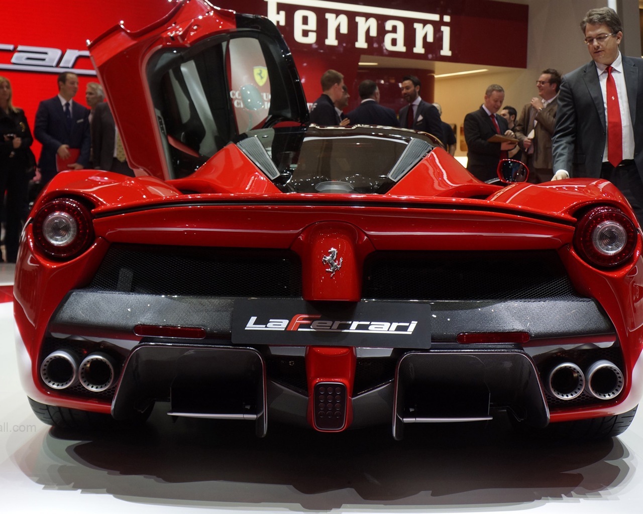 2013 Ferrari rouge LaFerrari supercar HD fonds d'écran #16 - 1280x1024