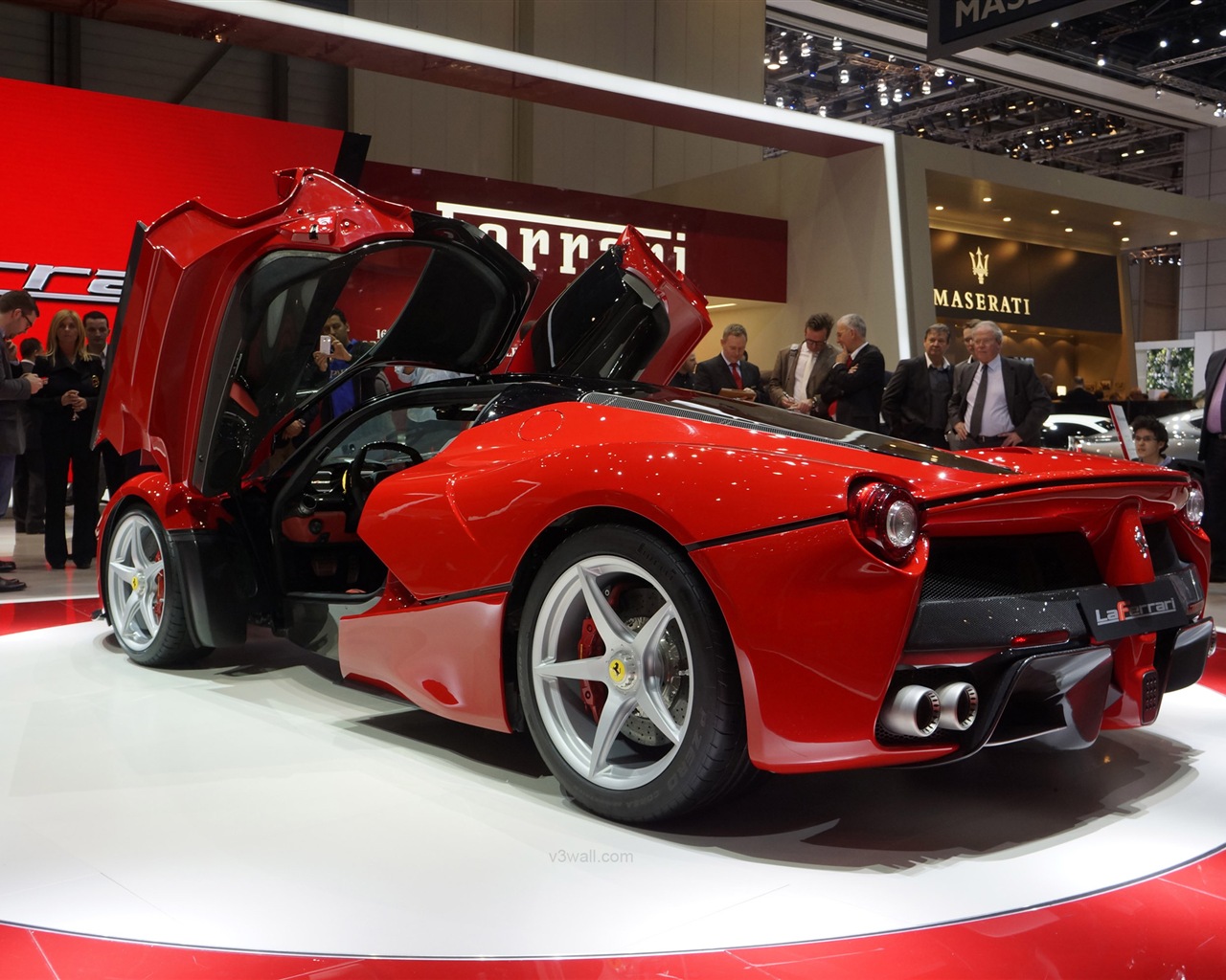 2013 Ferrari LaFerrari red supercar HD Tapety na plochu #17 - 1280x1024