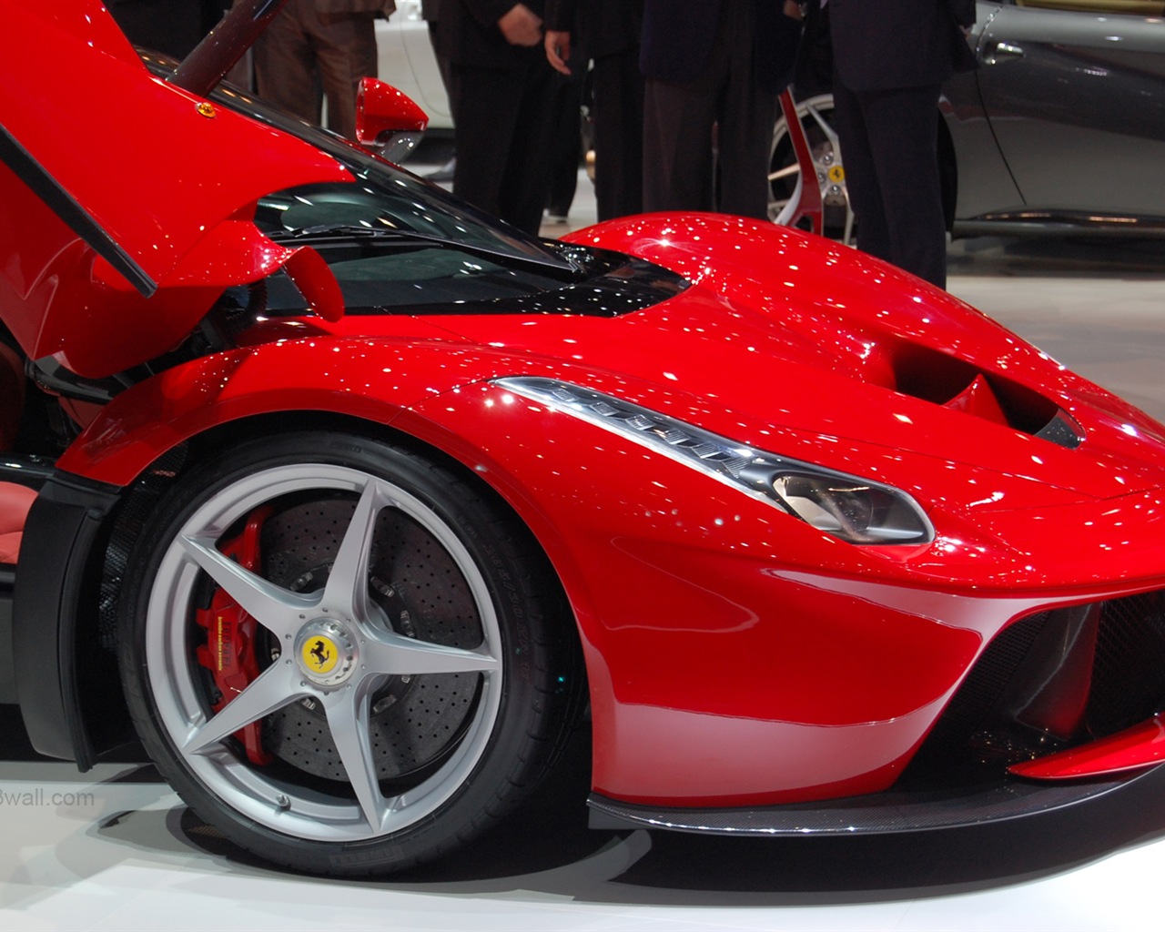 2013 Ferrari rouge LaFerrari supercar HD fonds d'écran #20 - 1280x1024