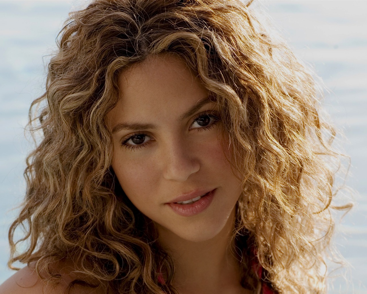 Shakira 夏奇拉 高清壁纸8 - 1280x1024