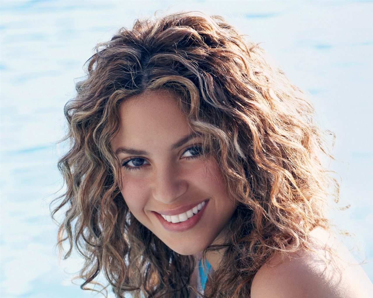Shakira HD Wallpaper #11 - 1280x1024