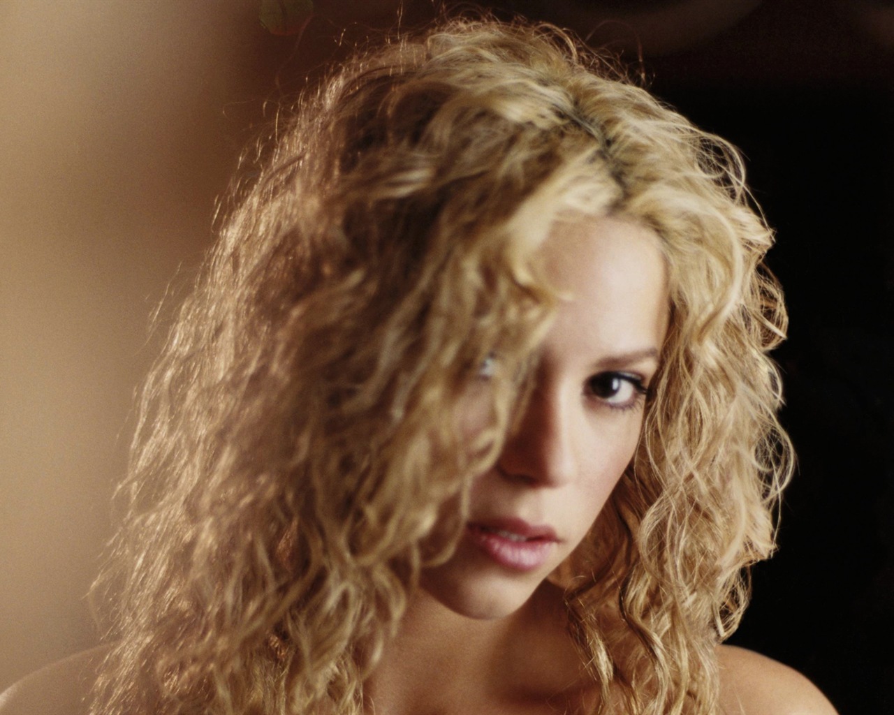 Shakira 夏奇拉 高清壁紙 #16 - 1280x1024