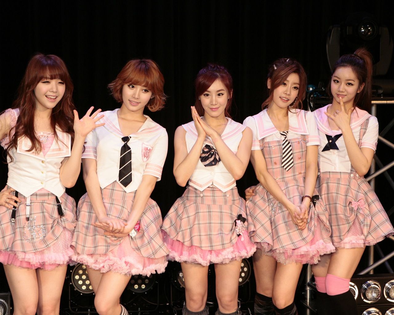 Girls 'Day Korea Popmusik Mädchen HD Wallpaper #4 - 1280x1024