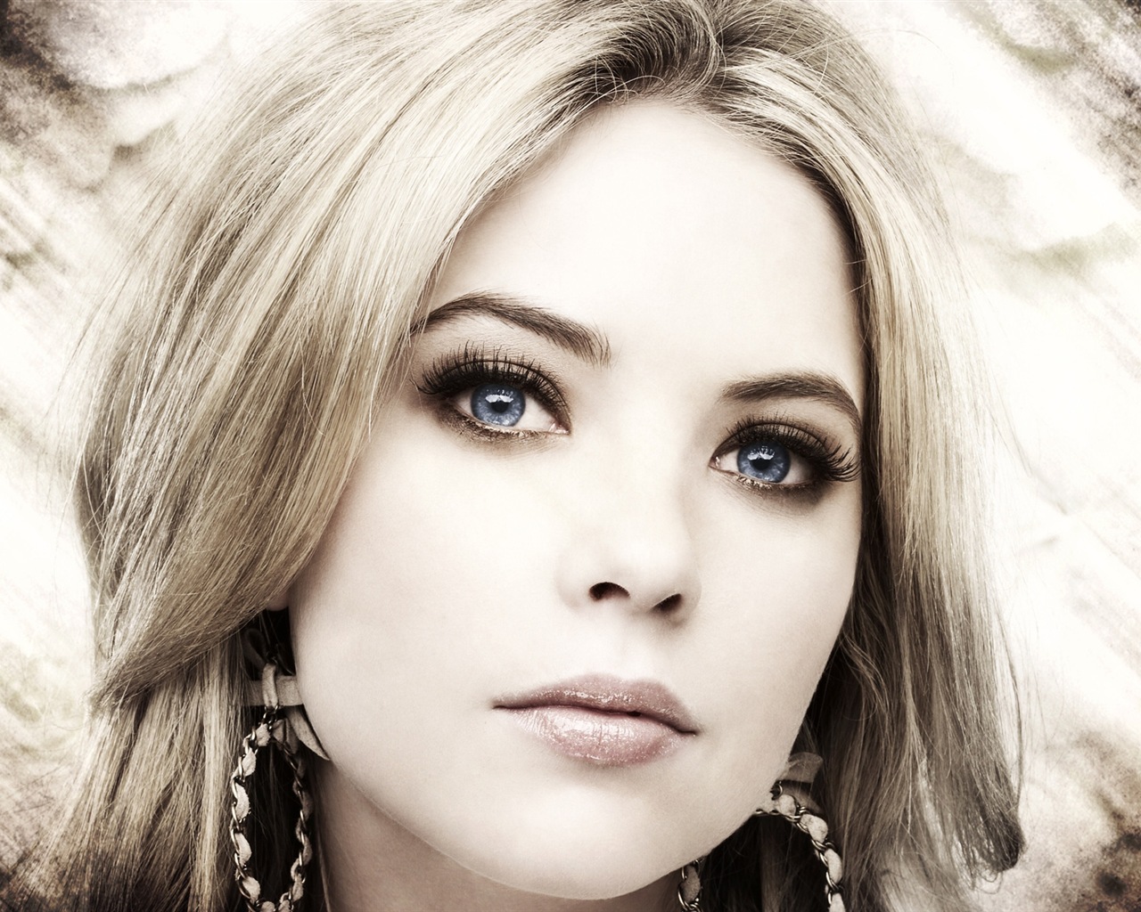 Ashley Benson hermosos fondos de pantalla #7 - 1280x1024