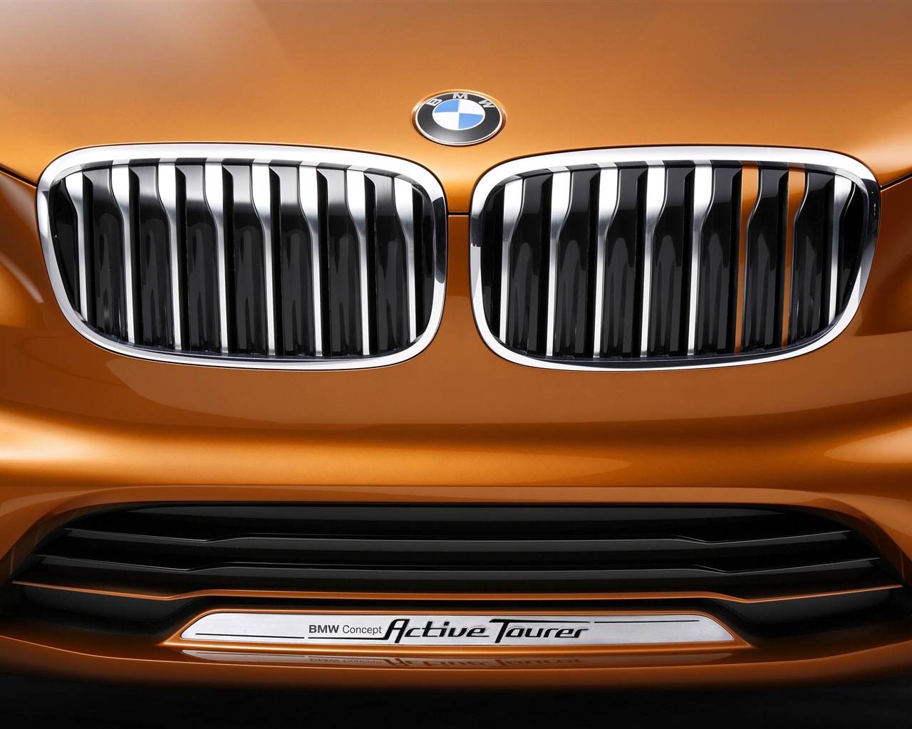 2013 BMW Concept Активный Tourer HD обои #15 - 1280x1024
