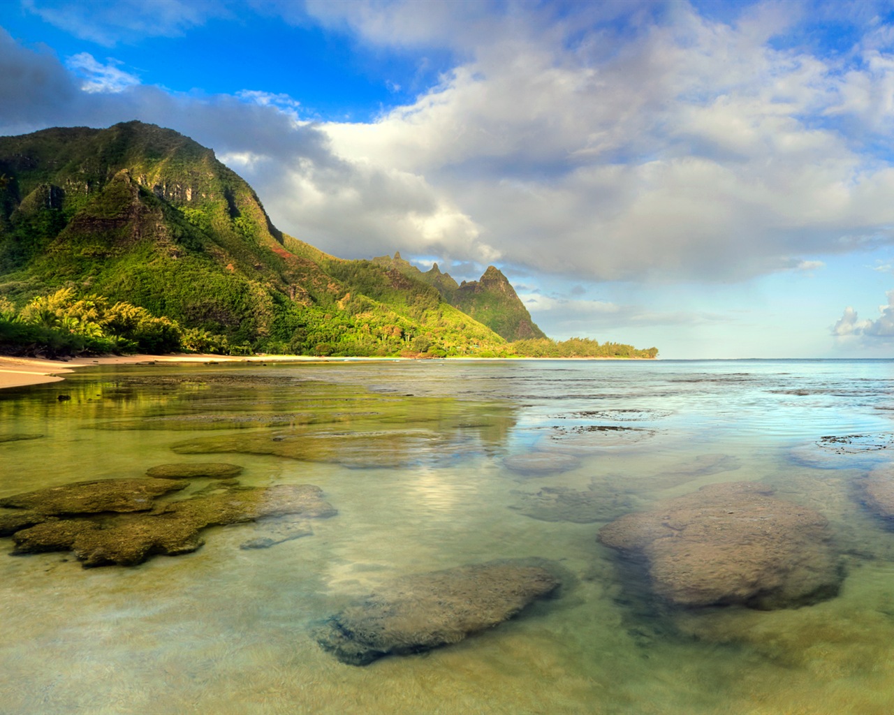 Windows 8 Theme Wallpaper: Hawaiian Landschaft #1 - 1280x1024