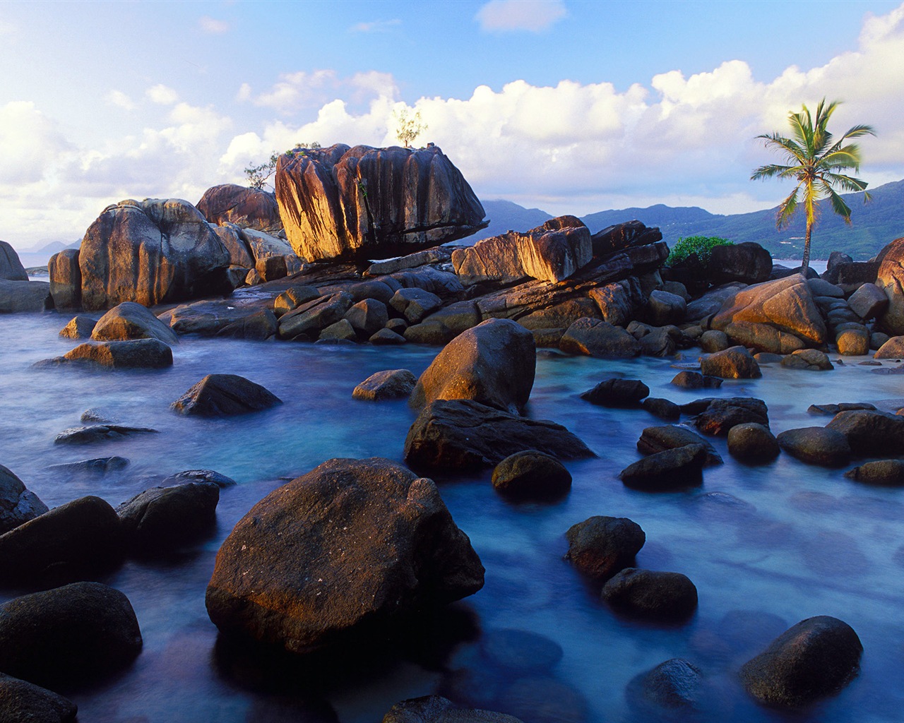 윈도우 8 테마 배경 화면 : 해변의 일출과 일몰보기 #3 - 1280x1024