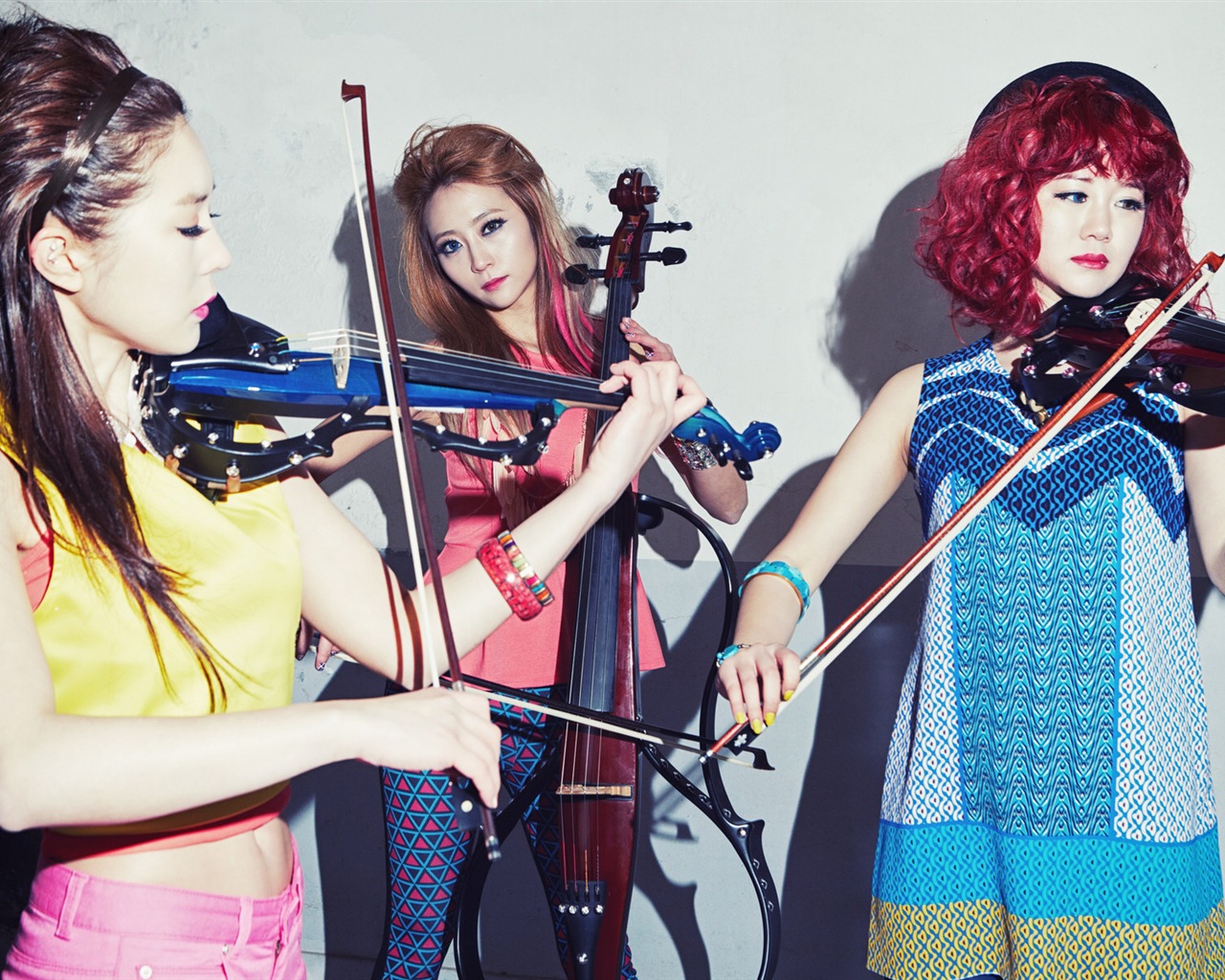 ODD EYE, koreanische Girlgroup-Trio, HD-Hintergrundbilder #2 - 1280x1024