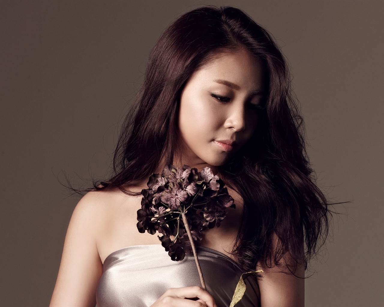 Korean beautiful girl, Lee Da Hae, HD wallpapers #1 - 1280x1024