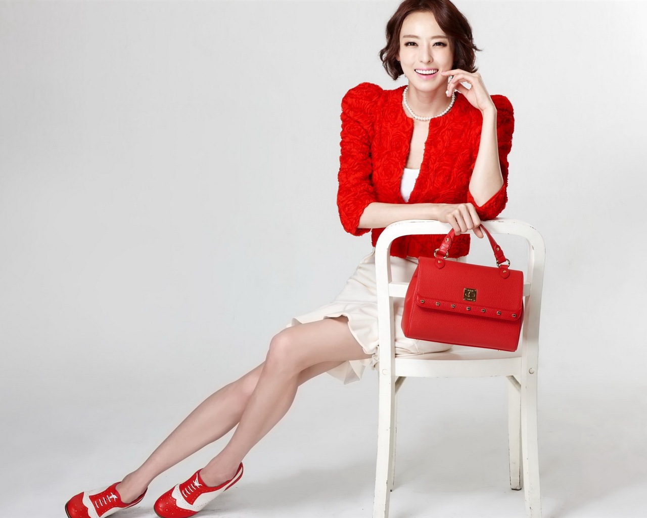 Korean beautiful girl, Lee Da Hae, HD wallpapers #8 - 1280x1024