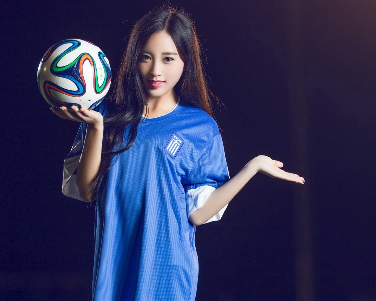 32 Кубок мира трикотажные изделия, футбол ребенок прекрасный обои девушки HD #16 - 1280x1024
