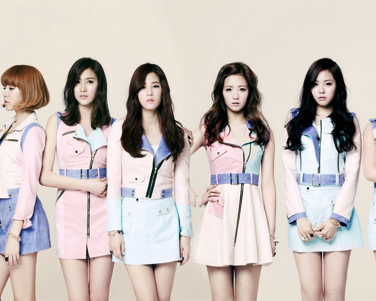 Korejský hudební dívčí skupina, růžové HD tapety na plochu #7 - 1280x1024