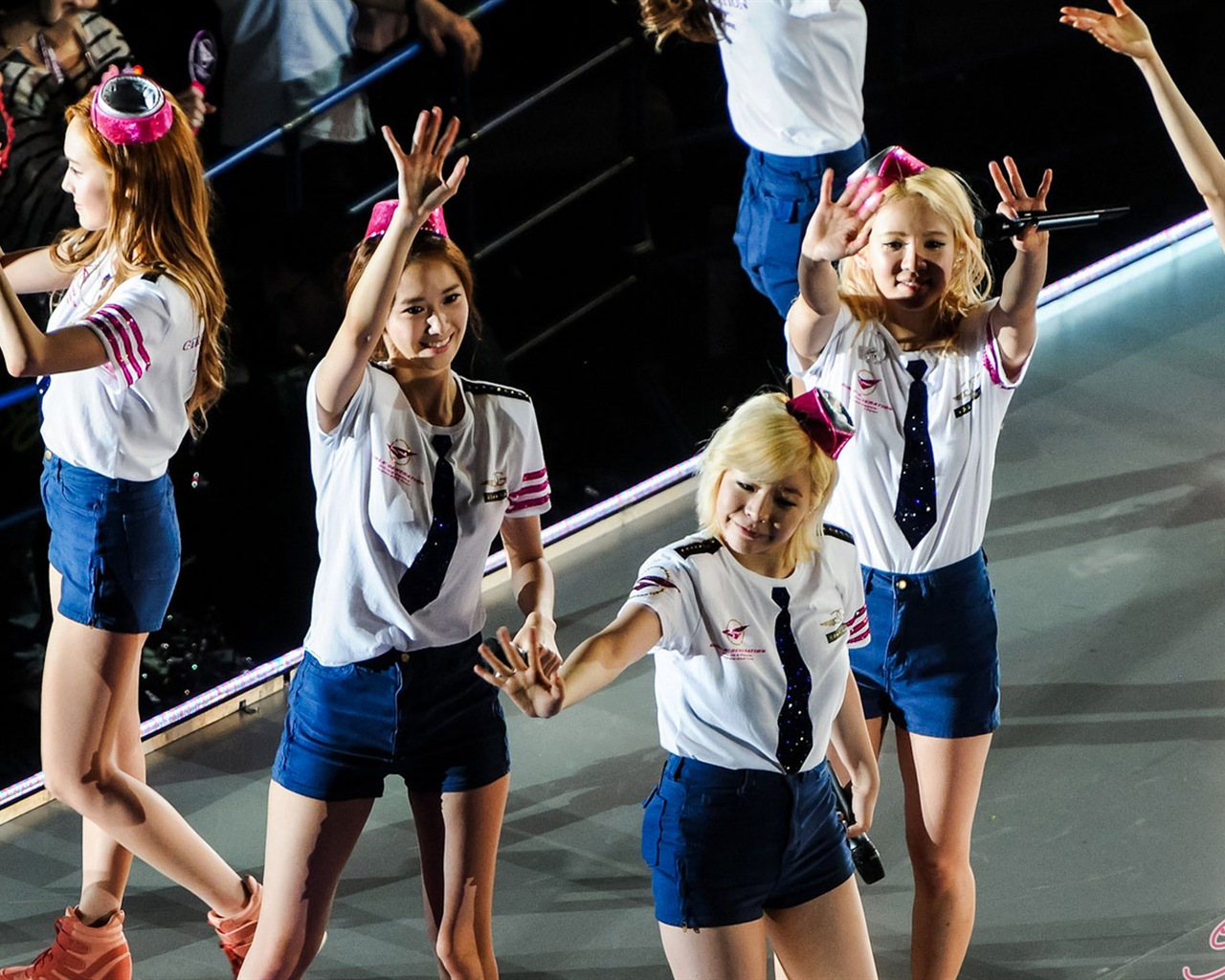 Girls Generation SNSD Girls & Peace Japan Tour HD tapety na plochu #20 - 1280x1024