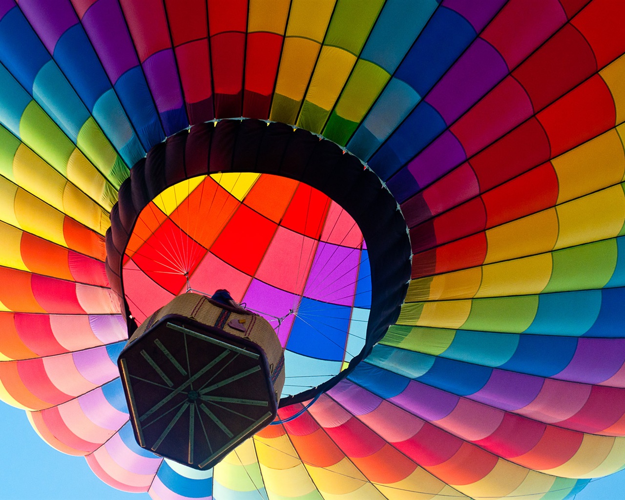 Regenbogen Heißluftballon, Windows 8 Theme HD Wallpaper #3 - 1280x1024