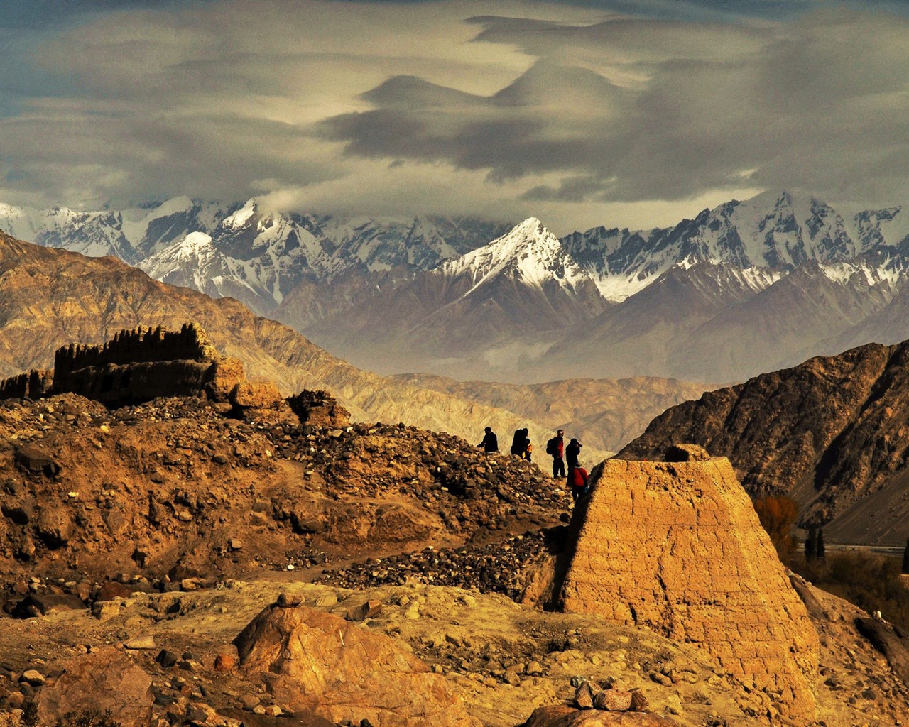 Pamirs beautiful scenery HD wallpapers #5 - 1280x1024