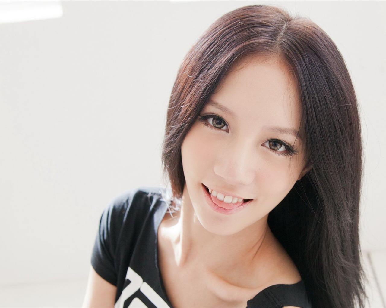 Tchaj-wan dívky vnitřní SunnyLin HD tapety na plochu #8 - 1280x1024