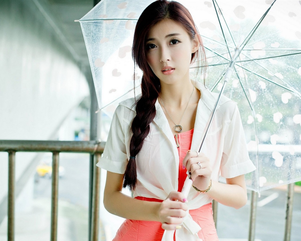 Rainy day pure girl HD wallpaper #2 - 1280x1024