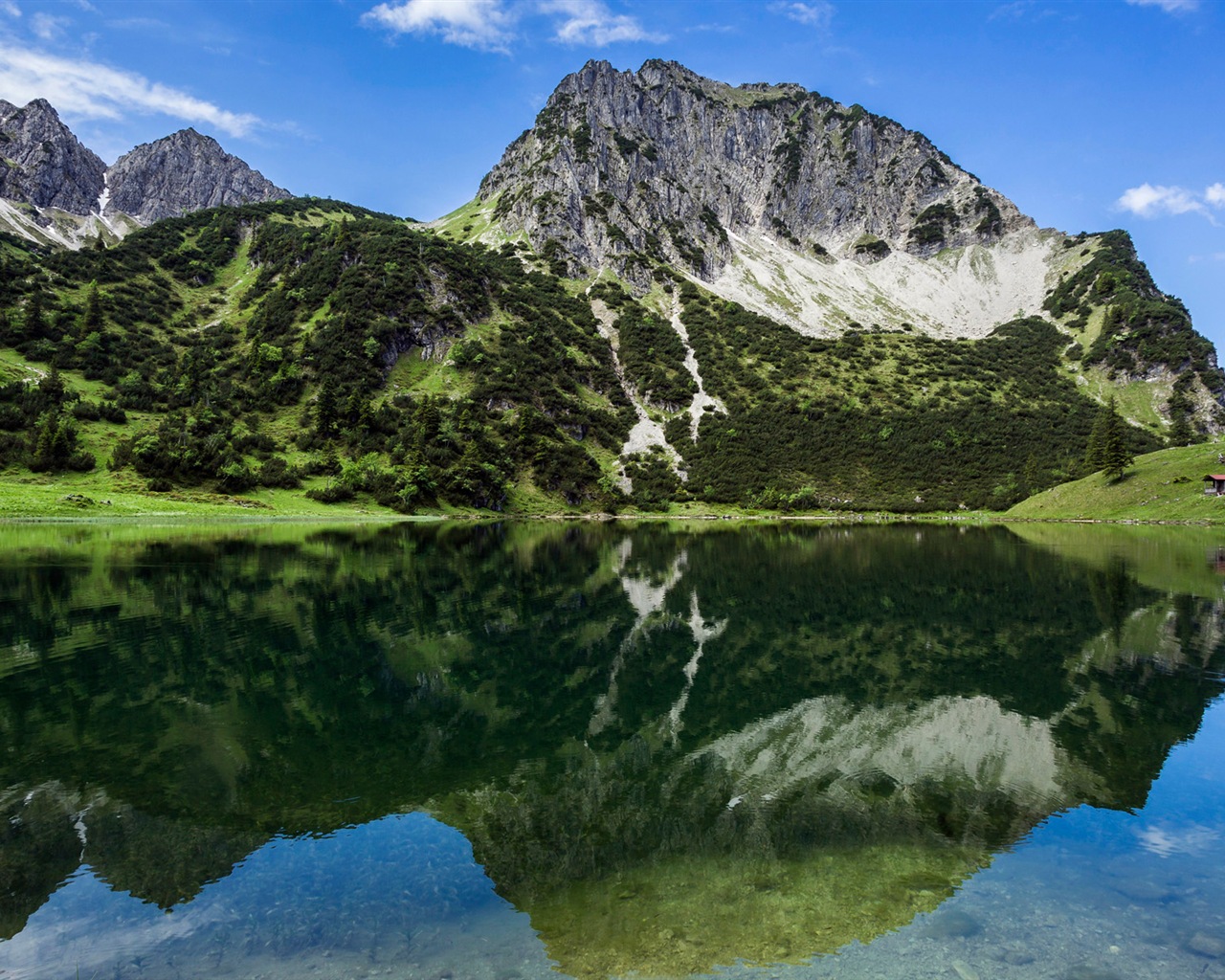 Спокойное озеро с отражением воды, 8 HD обои для Windows #4 - 1280x1024