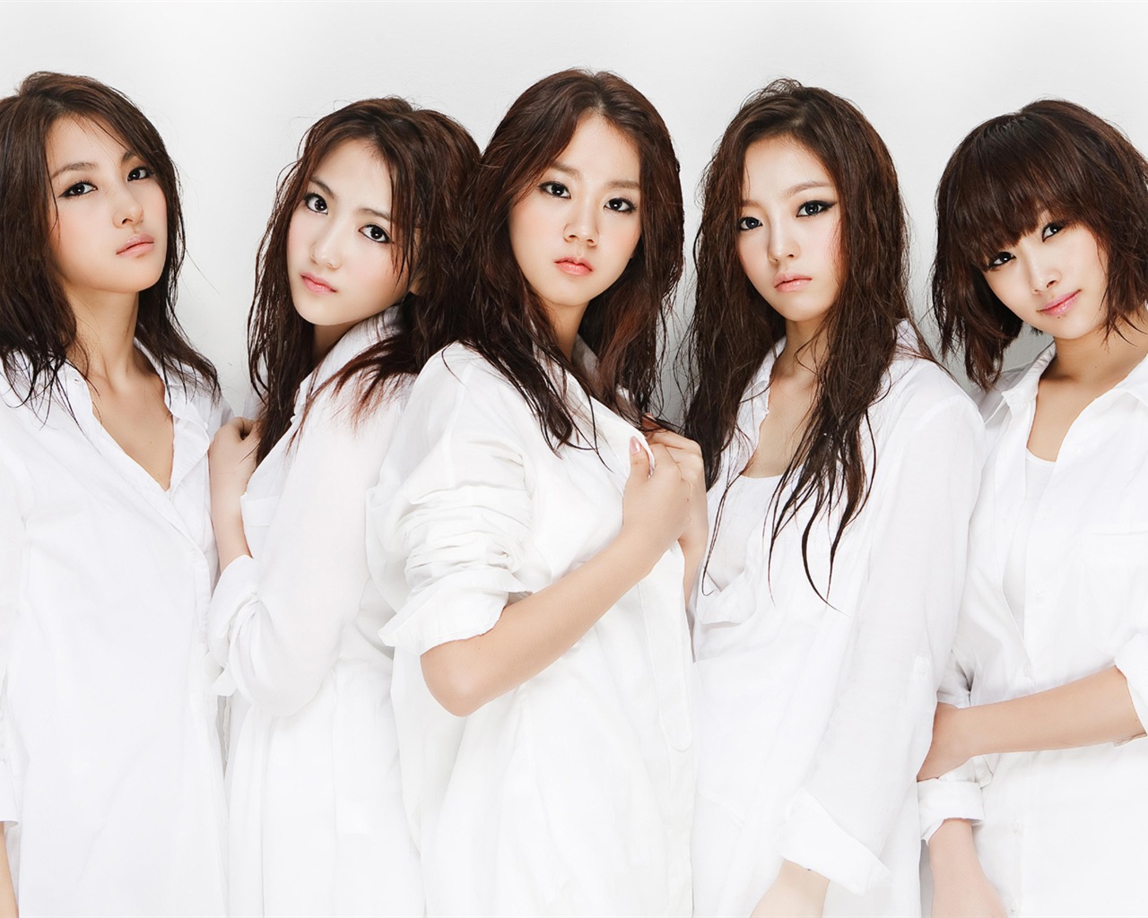 韩国美少女音乐组合，KARA高清壁纸1 - 1280x1024