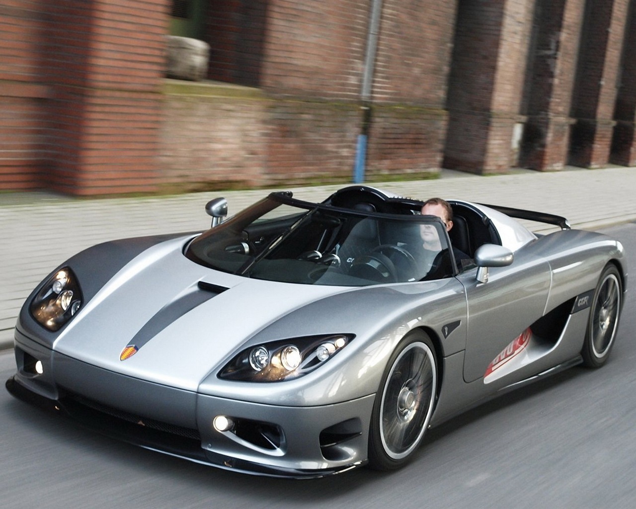 Koenigsegg superauto HD tapety na plochu #13 - 1280x1024