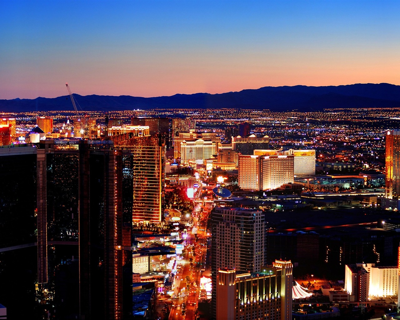 Krásný večer v Las Vegas HD tapety #12 - 1280x1024