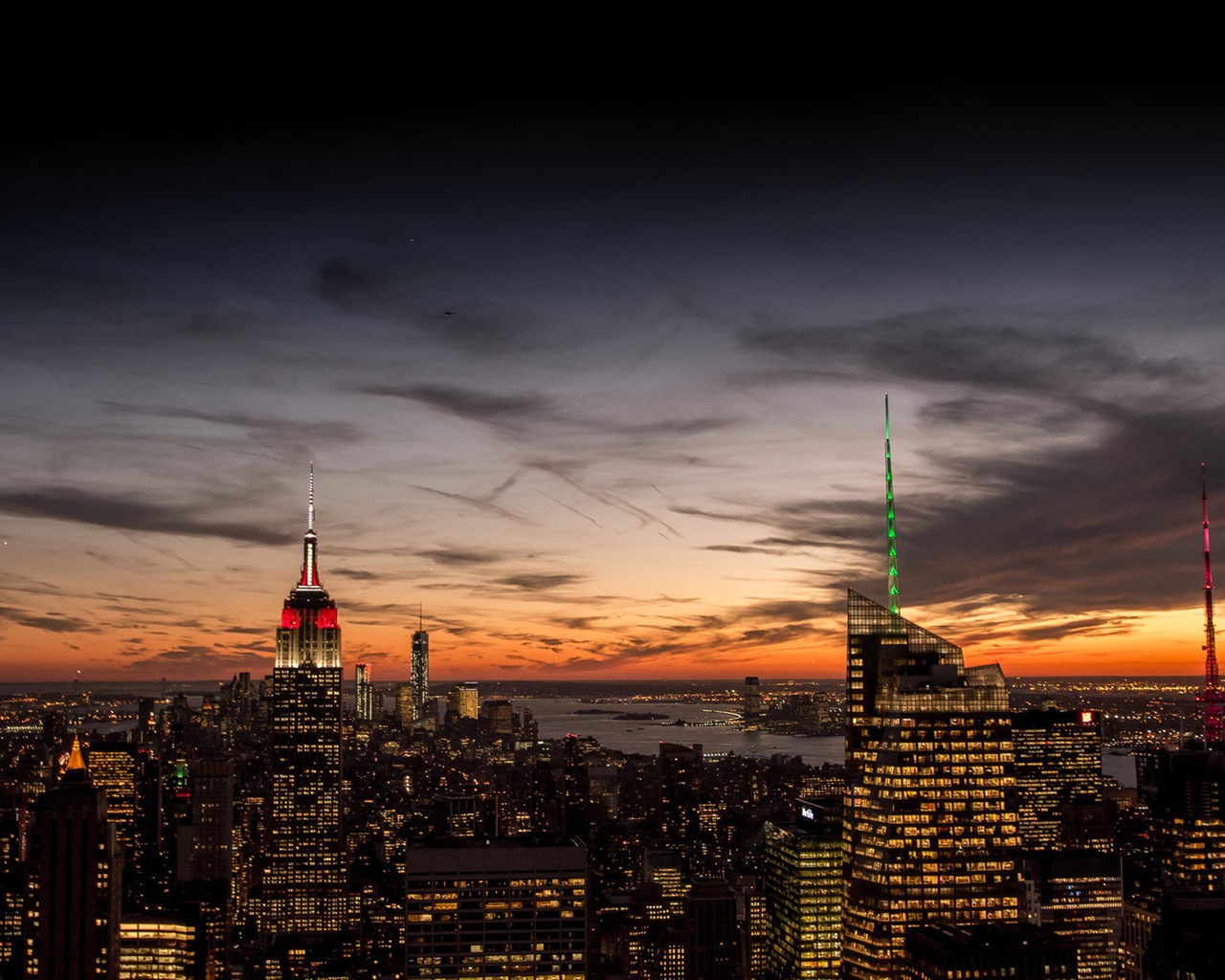 Эмпайр Стейт Билдинг в Нью-Йорке, городские ночь HD обои #14 - 1280x1024