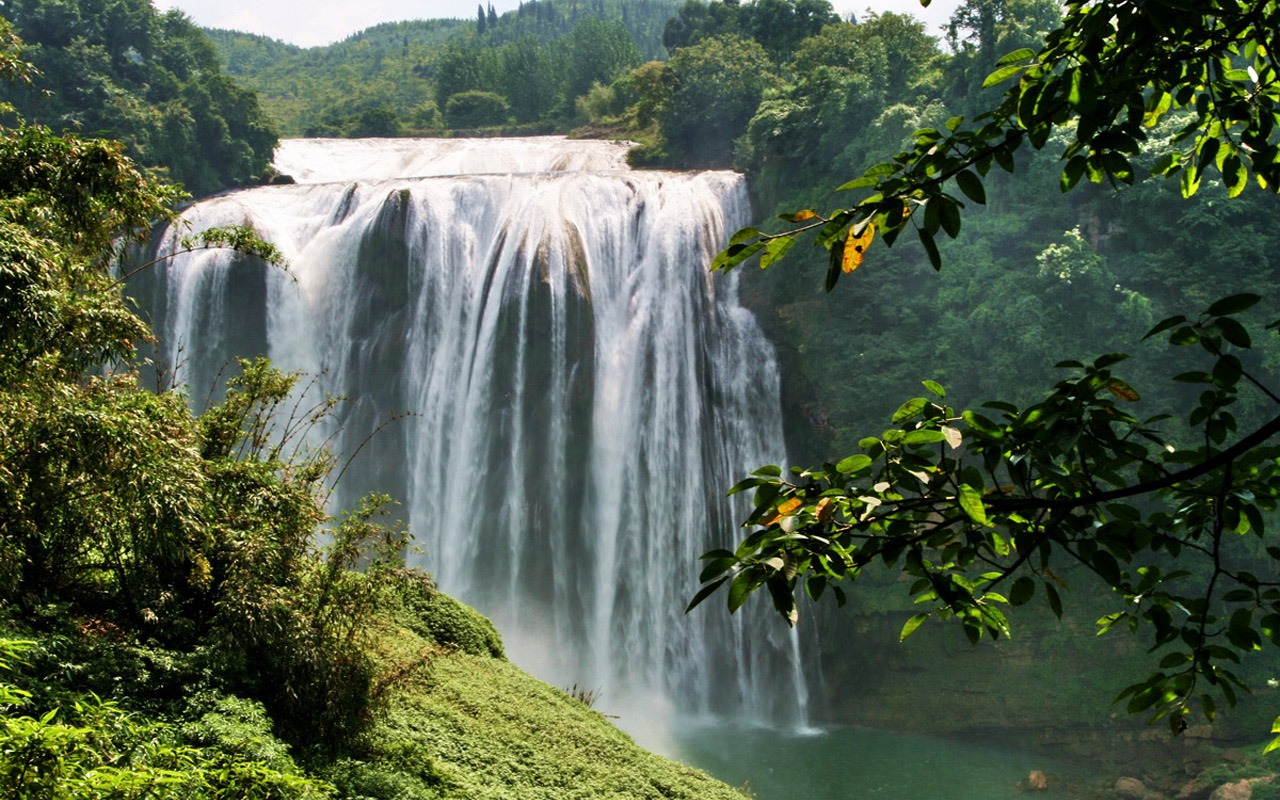 Huangguoshu Falls (Minghu Metasequoia práce) #2 - 1280x800