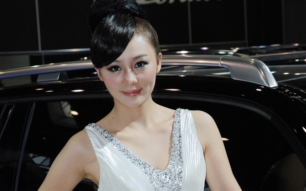 2010北京国际车展 美女车模 (螺纹钢作品)10 - 1280x800
