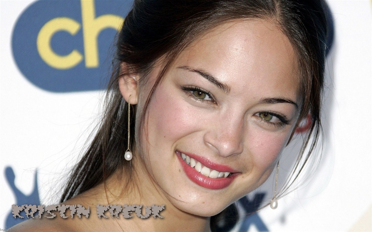 Kristin Kreuk beautiful wallpaper #3 - 1280x800