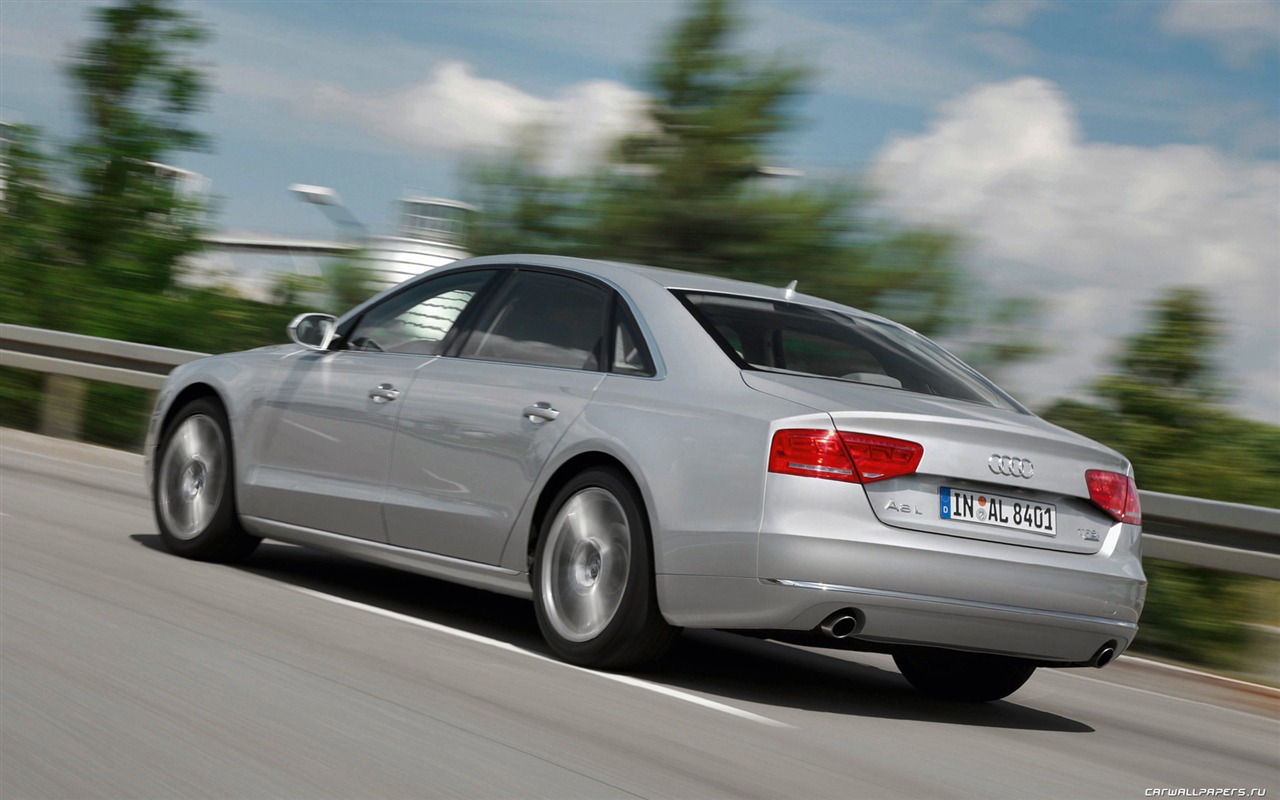 Audi A8 L 3.0 TFSI Quattro - 2010 高清壁纸30 - 1280x800