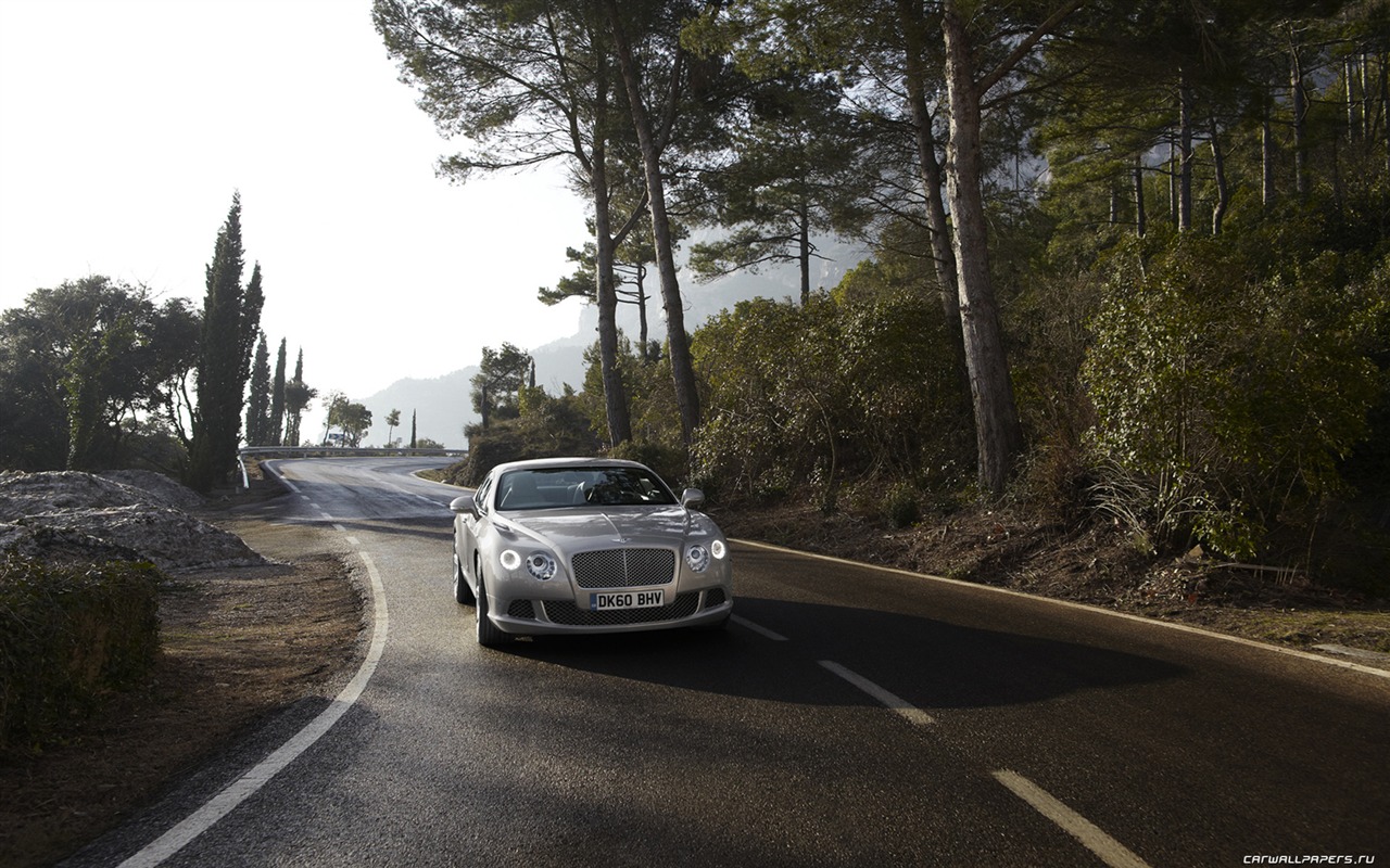 Bentley Continental GT - 2010 HD wallpaper #8 - 1280x800