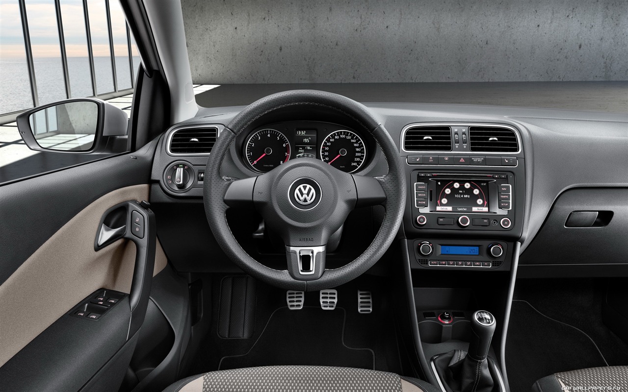 Volkswagen CrossPolo - 2010 HD wallpaper #8 - 1280x800