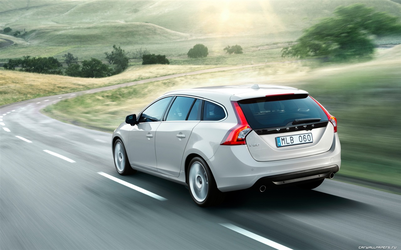 Volvo V60 - 2010 fonds d'écran HD #13 - 1280x800