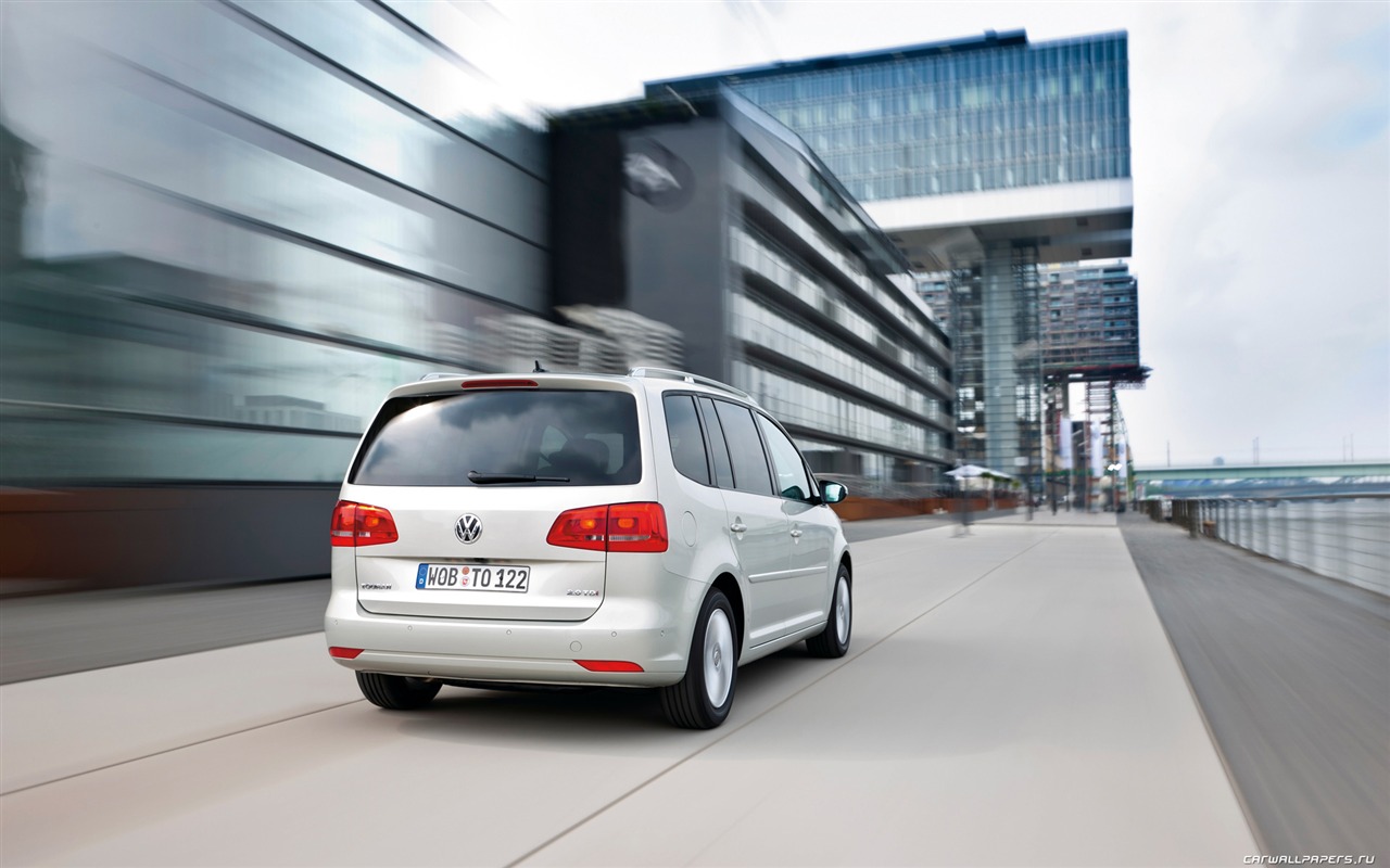 Volkswagen Touran TDI - 2010 fonds d'écran HD #3 - 1280x800