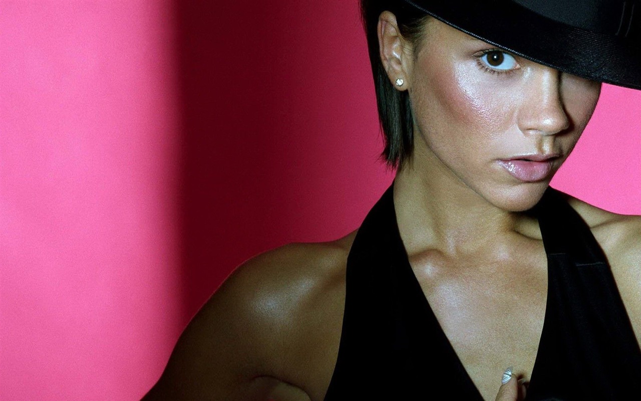 Victoria Beckham schöne Tapete #7 - 1280x800