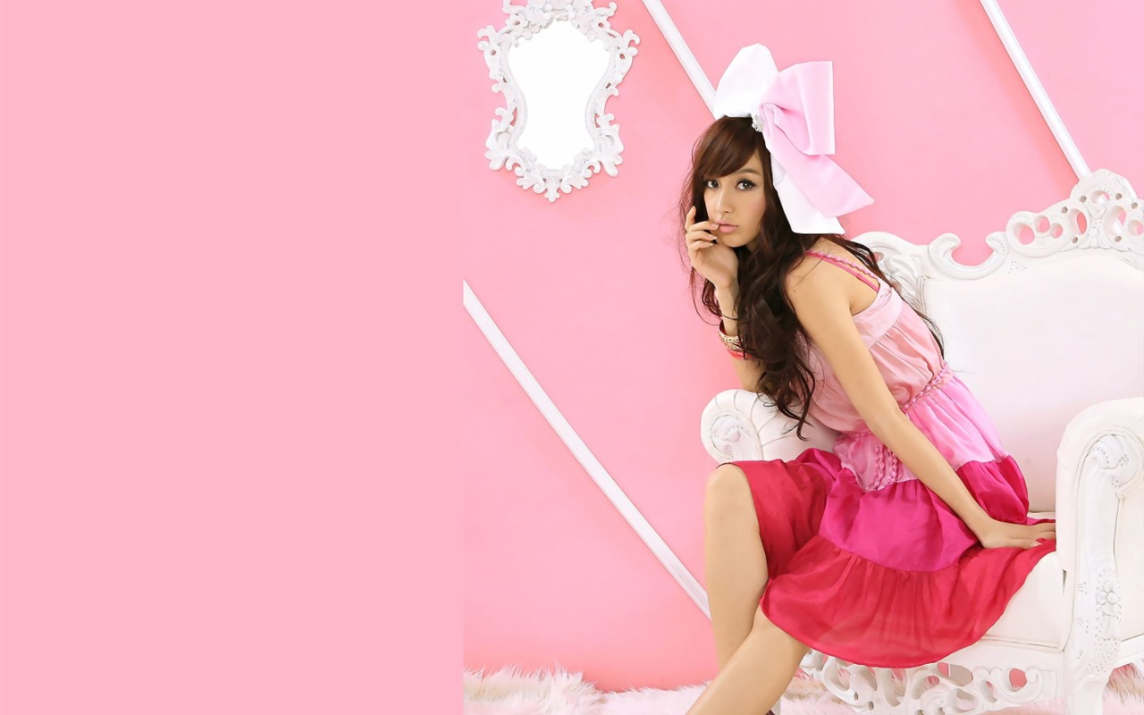 AngelaBaby Yang krásnou tapetu #4 - 1280x800