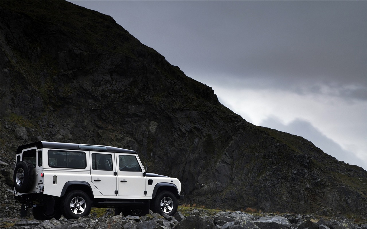Land Rover wallpapers 2011 (1) #18 - 1280x800
