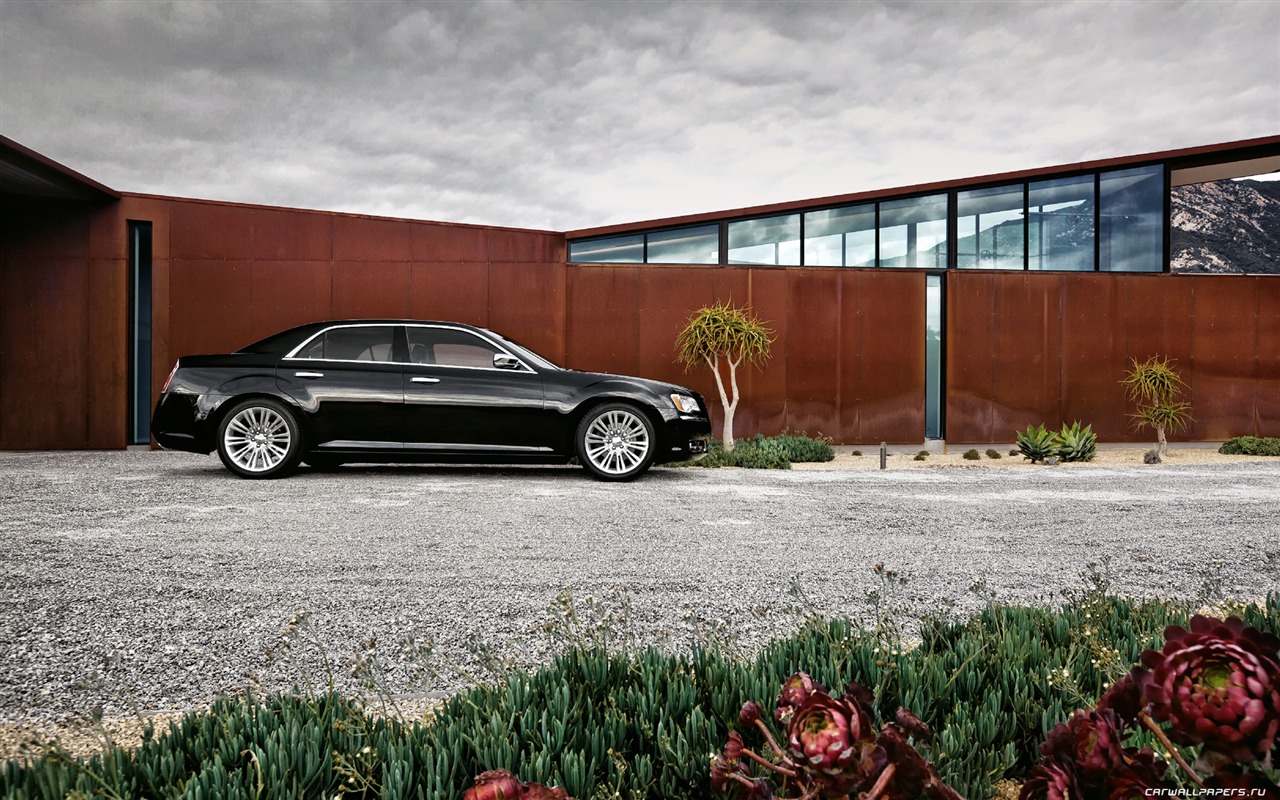 Chrysler 300 - 2011 HD Wallpaper #13 - 1280x800