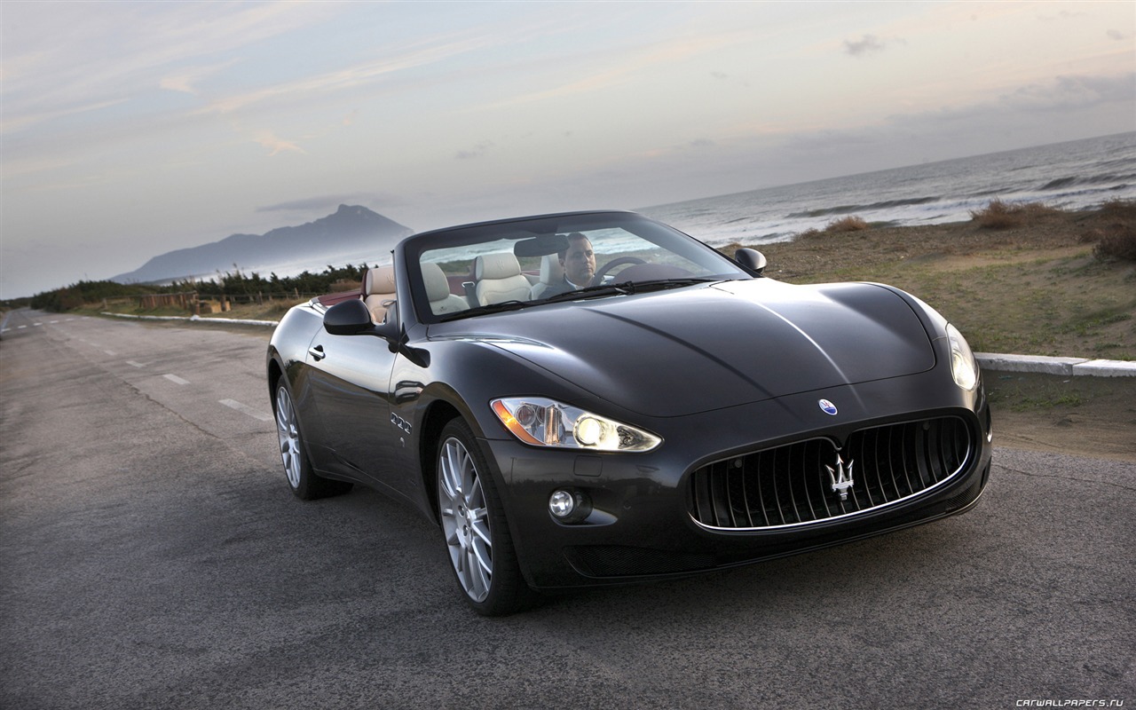 Maserati GranCabrio - 2010 HD wallpaper #8 - 1280x800