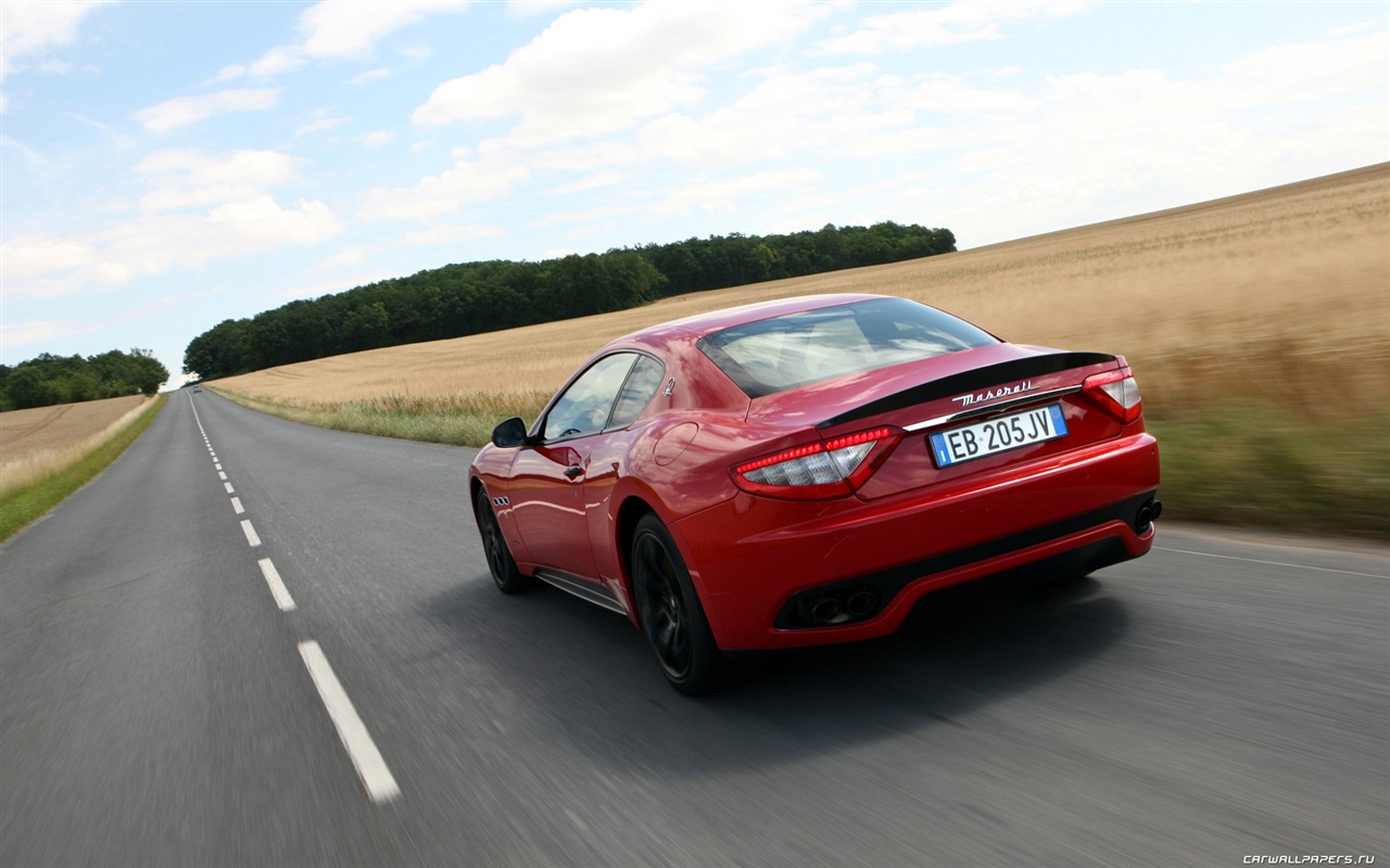 Maserati GranTurismo - 2010 fondos de escritorio de alta definición #4 - 1280x800