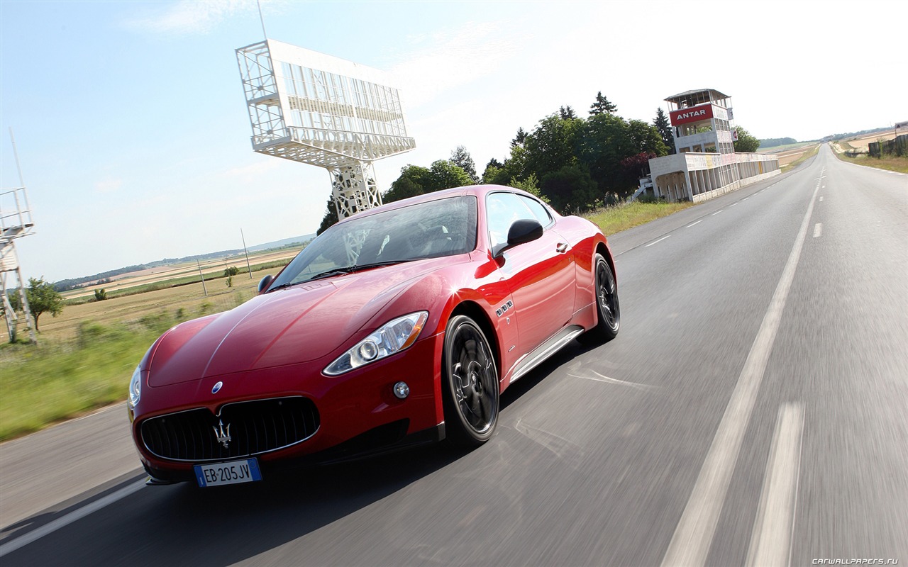Maserati GranTurismo - 2010 fondos de escritorio de alta definición #11 - 1280x800