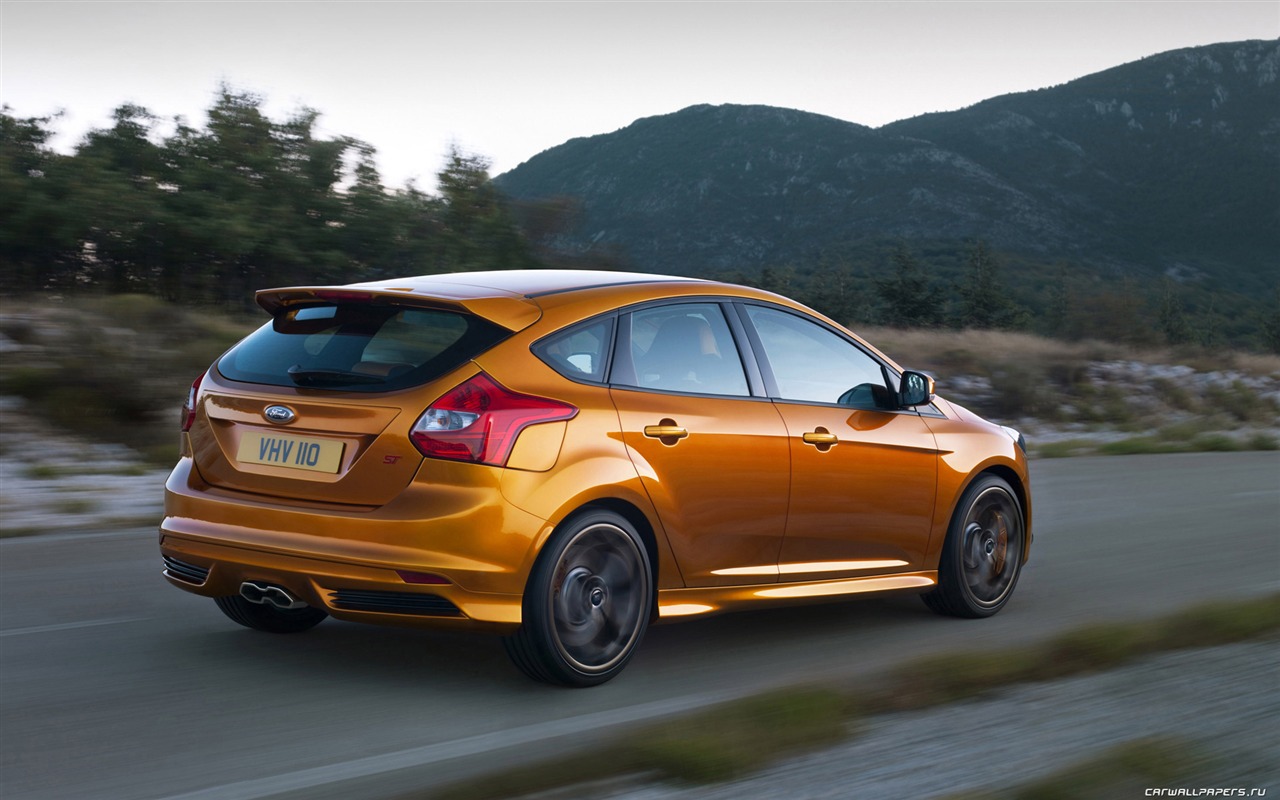 Ford Focus ST - 2011 HD Wallpaper #7 - 1280x800