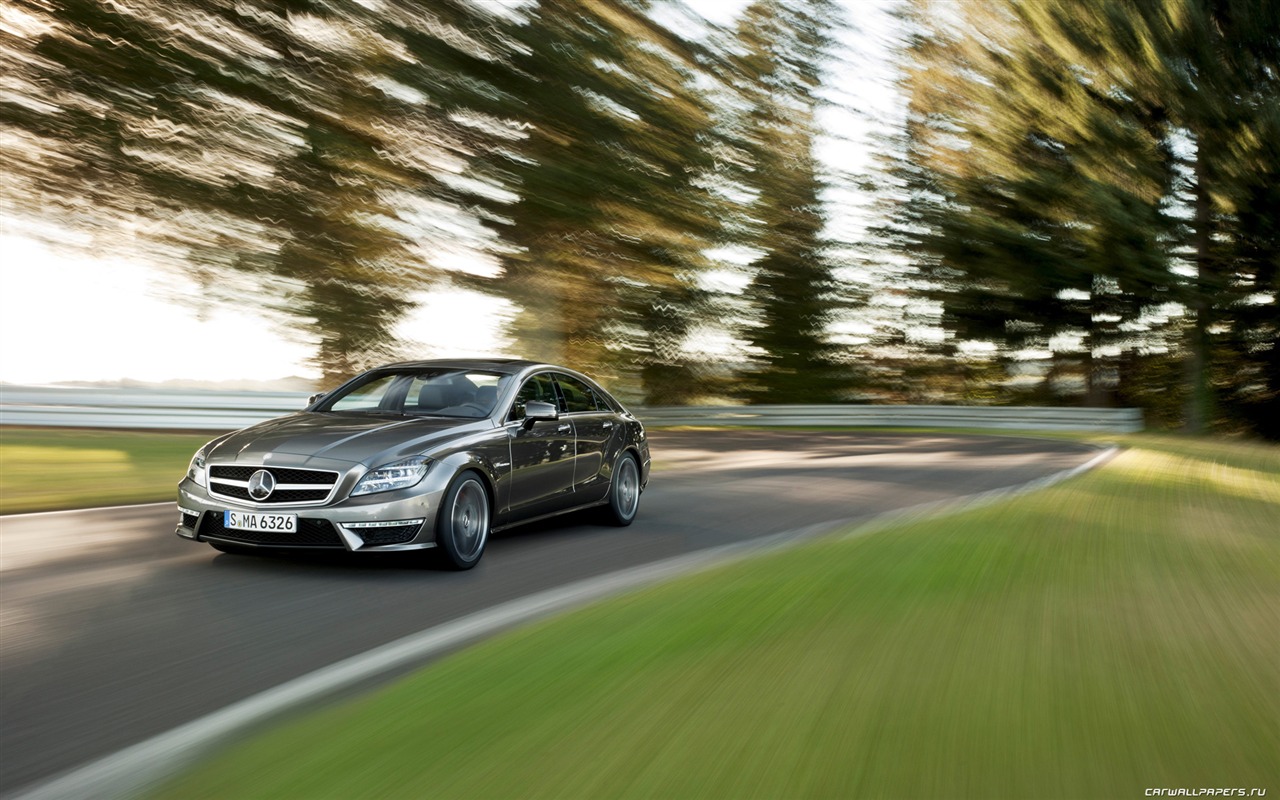 Mercedes-Benz AMG CLS63 - 2010 HD Wallpaper #13 - 1280x800