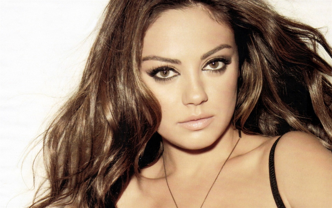 Mila Kunis hermosos fondos de pantalla #9 - 1280x800