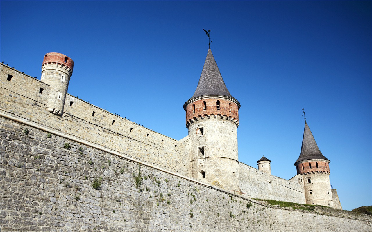 Windows 7 壁纸：欧洲的城堡21 - 1280x800
