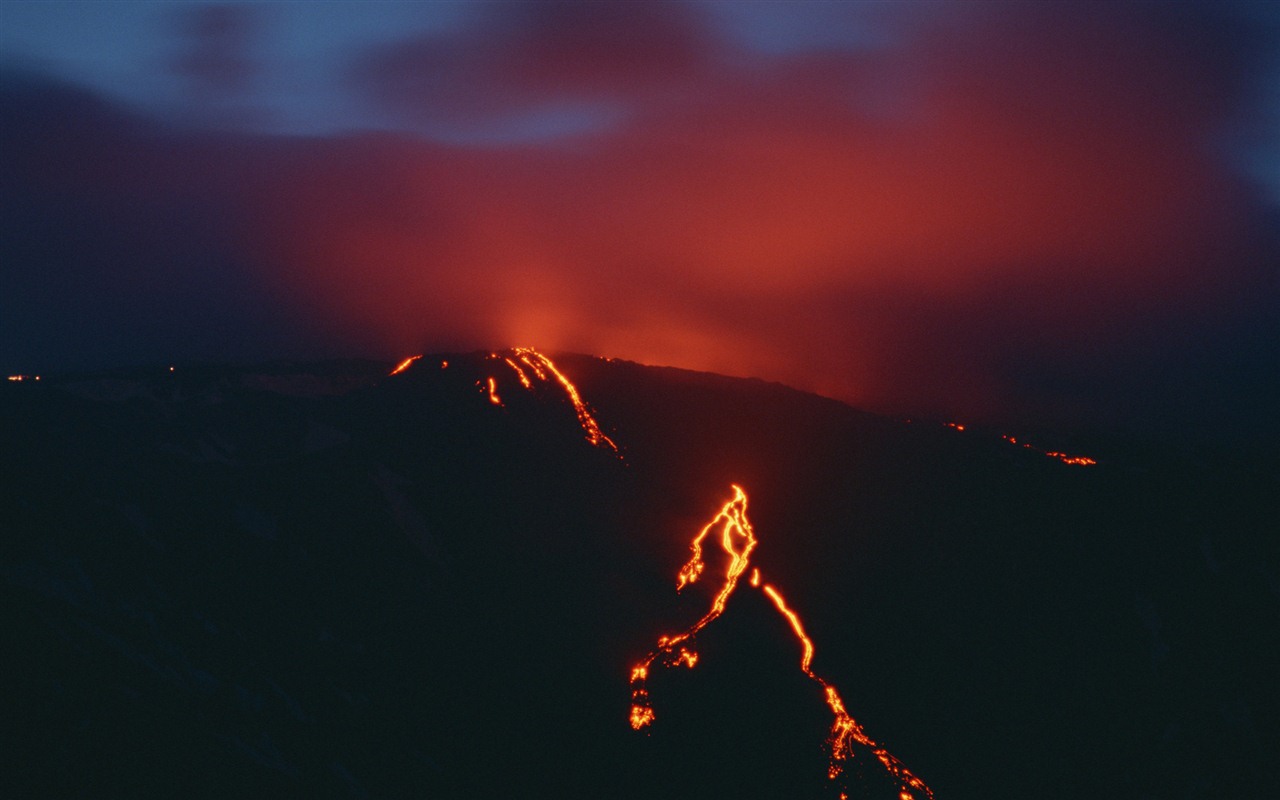 Vulkanausbruch von der herrlichen Landschaft Tapeten #5 - 1280x800