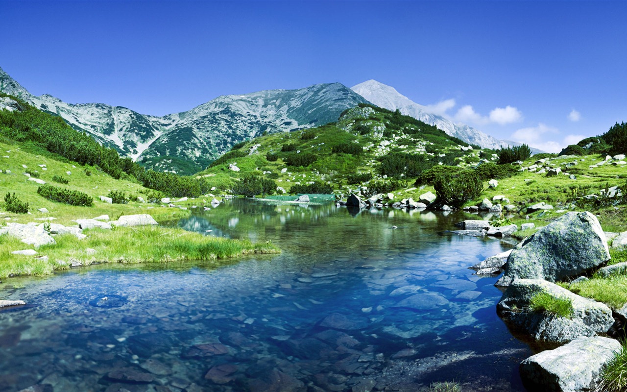 Windows 8 offiziellen Panorama Tapete, Wellen, Wälder, majestätische Berge #17 - 1280x800